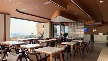 Jako Premium Hotel