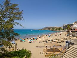 Beachfront Apartment in Playa de Mogan