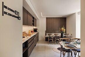 THE NIXON Suite and Apartments Hotel