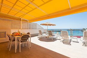 Apartment in Playa de Mogan by the Beach
