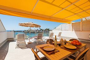 Apartment in Playa de Mogan by the Beach