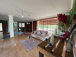 Coccoloba Beach Hotel