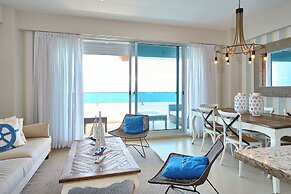 Beachfront Condos Las Olas Sleeps 6