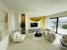Villa Noles