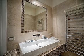 Alta Luxury Apartments - Frezza Apartment