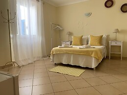 Blue Moon Guesthouse