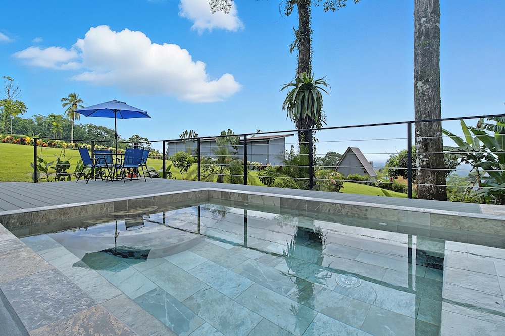 Junglo Resort and Spa
