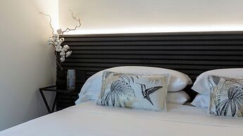 YOUnique Boutique Rooms