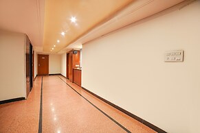 Fabhotel Pleasure Inn