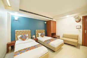Fabhotel Pleasure Inn