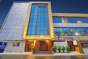 Fabhotel Mani’S Residency