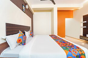 Fabhotel Mani’S Residency