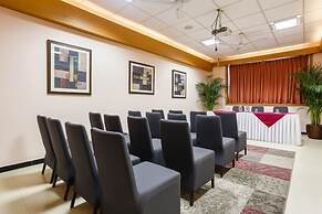FabHotel Manoshanti - Nr. Big Daddy Casino