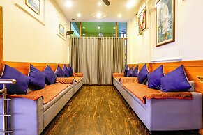 FabHotel Manoshanti - Nr. Big Daddy Casino