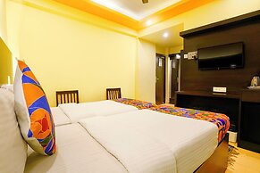 FabHotel Manoshanti - Nr. Big Daddy Casino