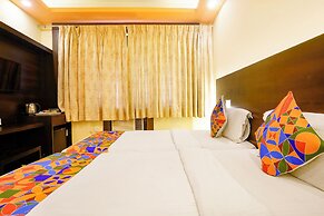 FabHotel Manoshanti - Nr. Big Daddy Casino