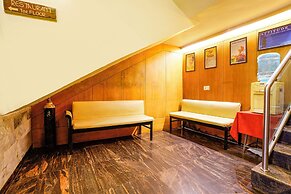 FabHotel Manoshanti - Nr. Big Daddy Casino