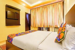 FabHotel Manoshanti - Nr. Big Daddy Casino