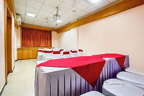 FabHotel Manoshanti - Nr. Big Daddy Casino