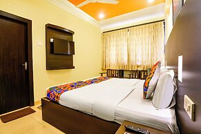 FabHotel Manoshanti - Nr. Big Daddy Casino