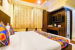 FabHotel Manoshanti - Nr. Big Daddy Casino