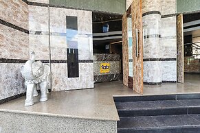 Fabhotel Chamiers Park