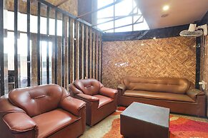 Fabhotel Chamiers Park