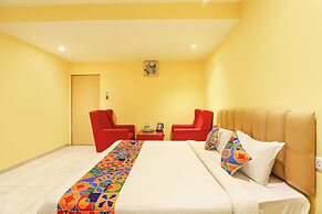 Fabhotel Chamiers Park