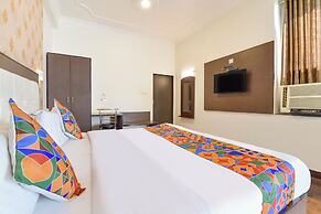 Fabhotel Dream Palace