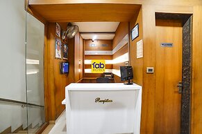 Fabhotel New Mohit Regency