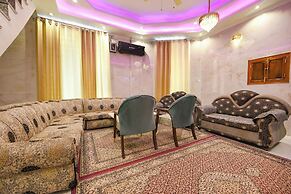 Fabhotel Paradise