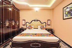 Fabhotel Nk Courtyard