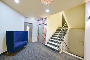 Fabhotel Vintage Inn