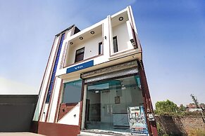 FabExpress Awadh Royal