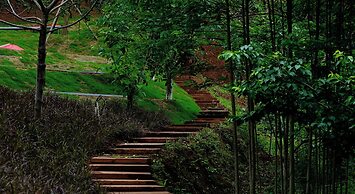Adamu Nature Resort
