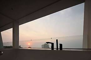 Huyu Homestay