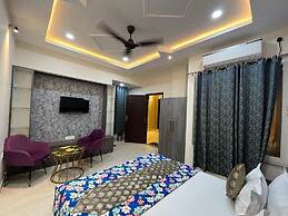 Kashi Kutir