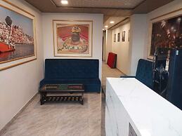 Kashi Kutir