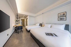 FENY HOTEL