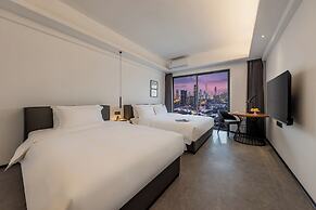 FENY HOTEL