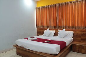 HOTEL APOLLO