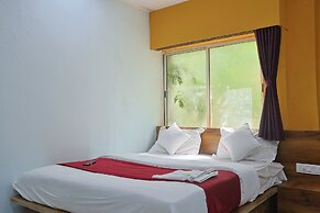 HOTEL APOLLO