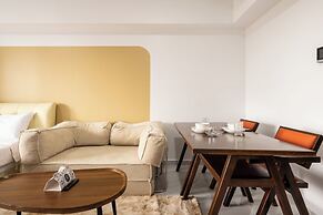 Royal Platinum Condo by Soben Homes