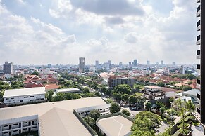 Royal Platinum Condo by Soben Homes