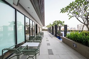 Royal Platinum Condo by Soben Homes