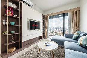 Royal Platinum Condo by Soben Homes