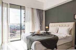 Royal Platinum Condo by Soben Homes