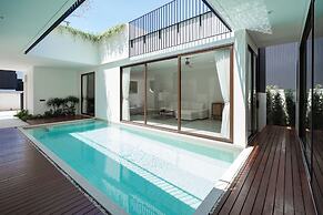 Tree O'clock Pool Villa - Phuket