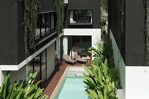 Tree O'clock Pool Villa - Phuket