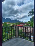 Dok Champa Hotel